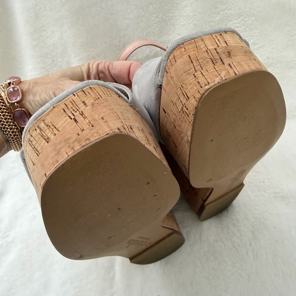 Charles Charles David Faux Gray Suede Cork Wedge Sandal Slingback Size 9 - Picture 6 of 13
